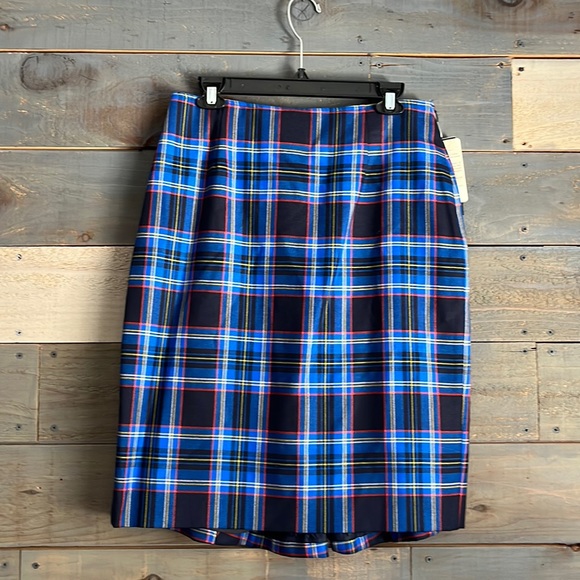NWT $119 Jones New York Tartan Plaid 100% Wool Pencil Skirt Blue Red 10 - Picture 1 of 10